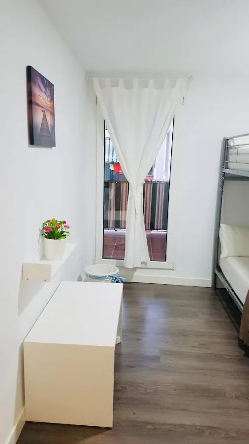 2 Bedroom Apartment Benalmádena Spanje