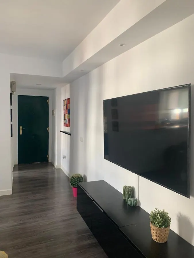 2 Bedroom Apartment Benalmádena