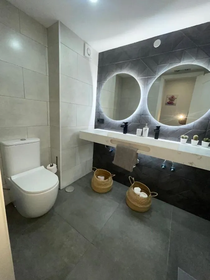 2 Bedroom Apartment Benalmádena